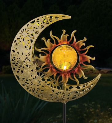 SUN MOON SOLAR STAKE
