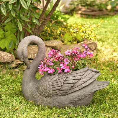 Set of 2 Magnesium Swan Planters &quot;Derek &amp; Odette&quot;