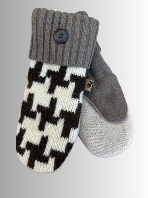 MITTENS - 100% WOOL W/ FLEECE LINING - RECYCLED/UPCYCLED - HOUNDS BROWN