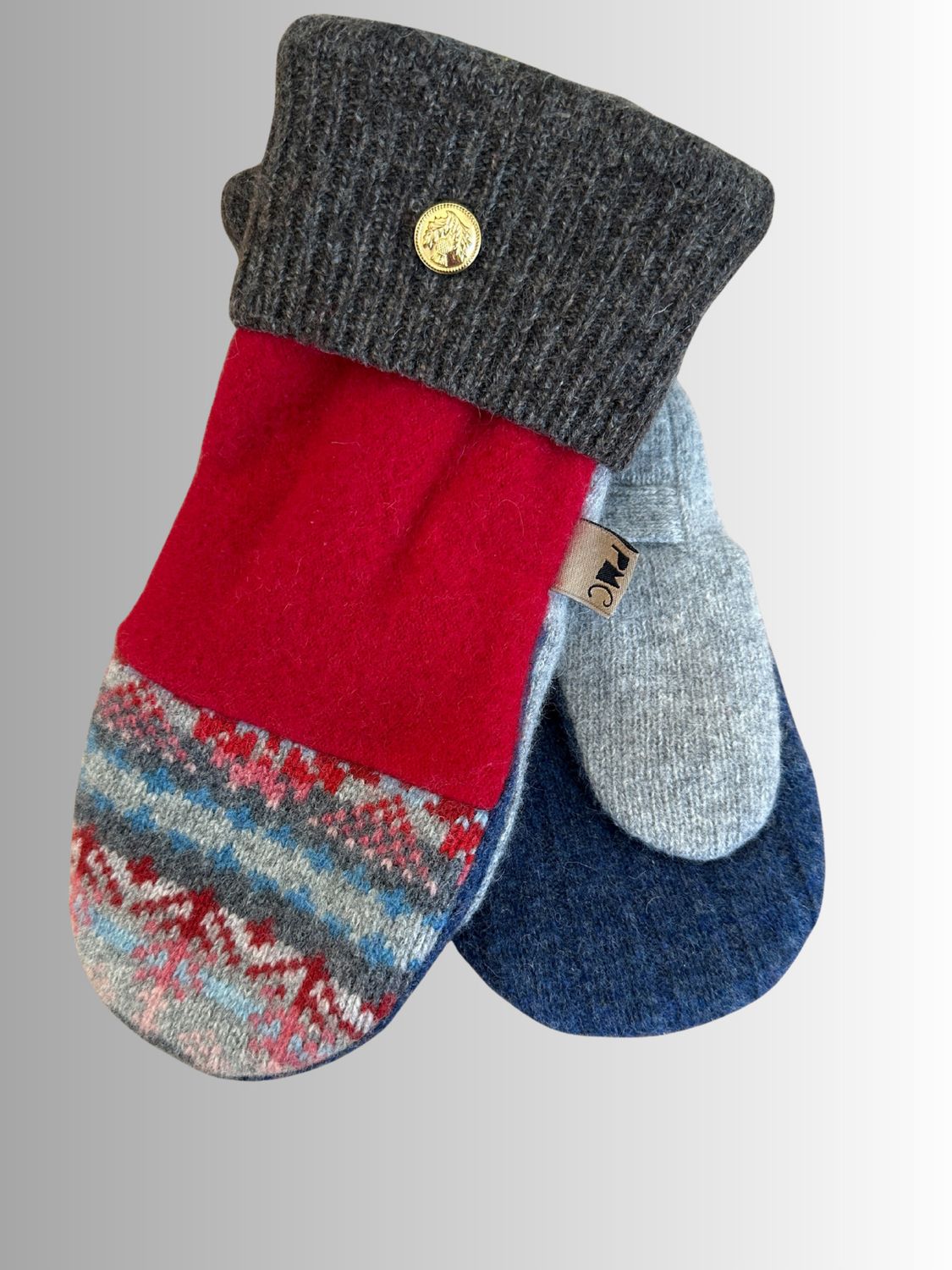 MITTENS - 100% WOOL W/ FLEECE LINING - RECYCLED/UPCYCLED - COZY GRAY NORDIC