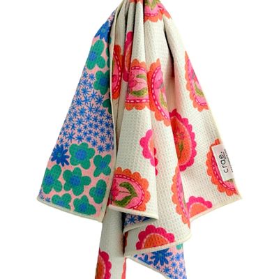 Marilyn: Reversible Hand Towel