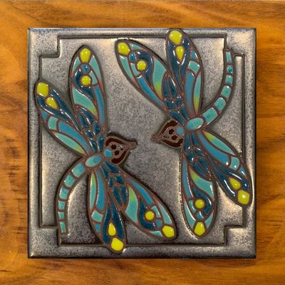 6X6 ART TILE - DRAGONFLIES ON SILVER HAND GLAZED ART TILE