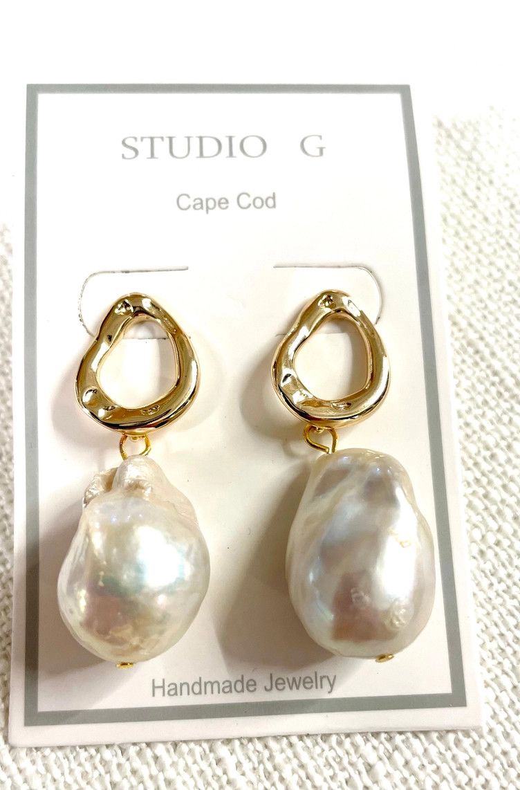 Baroque Pearl Earring On Gold Teardrop Setting