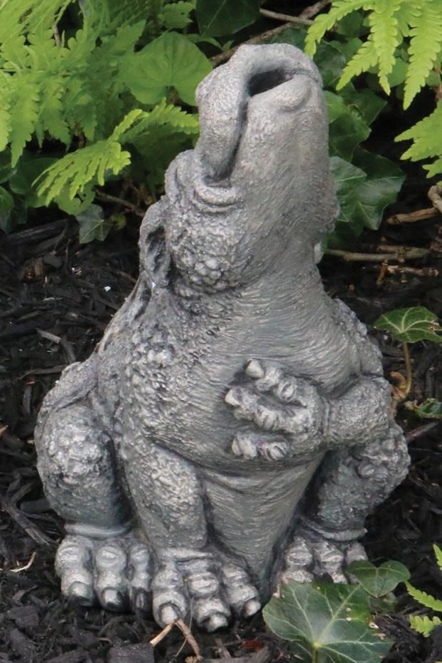 LIL JERSEY DRAGON GIVE ME A HOWL