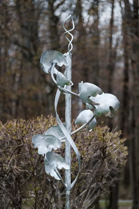 マネードローイング、ガーデンオブディライト、ロードストーン Metal Wind Spinners for Outdoor Gardens | Bayside Gallery