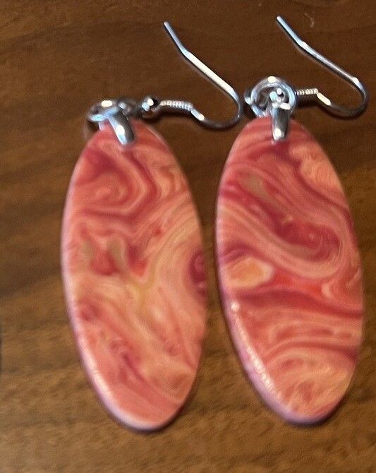 EARRING - BOWLERITE ORANGE/RED MEDIUM