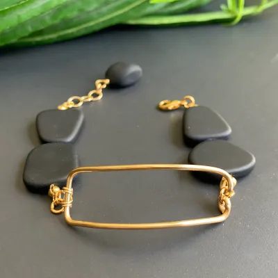 BRACELET BLACK GOLD RECTANGLE CONNECTOR