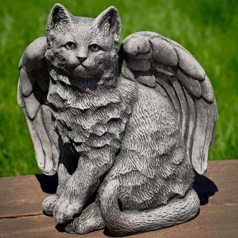 ANGEL KITTY STONE STATUE