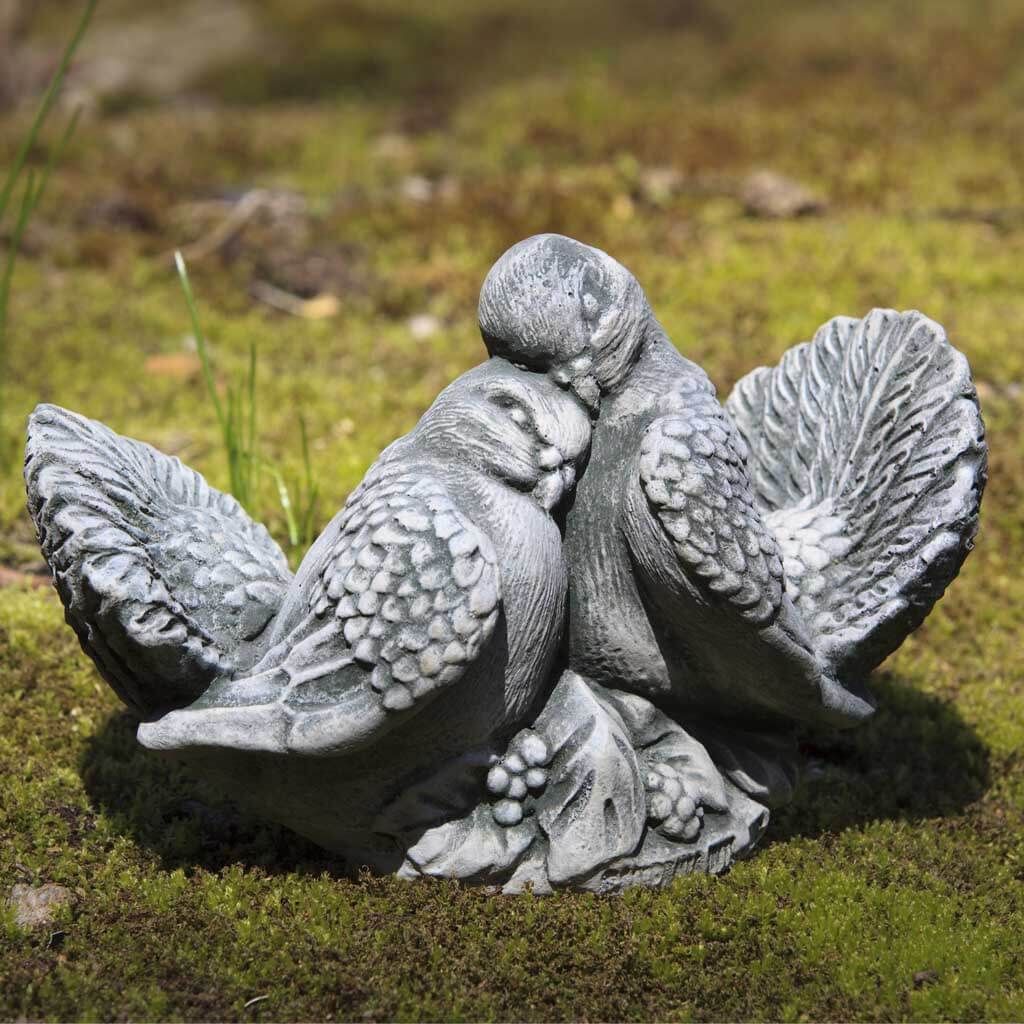 DOVE PAIR - SMALL STONE STATUE IN ALPINE STONE