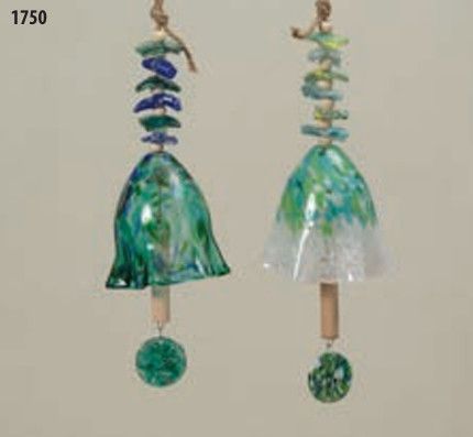 27.5in HAND BLOWN GLASS WIND CHIME - WHITE/GREEN