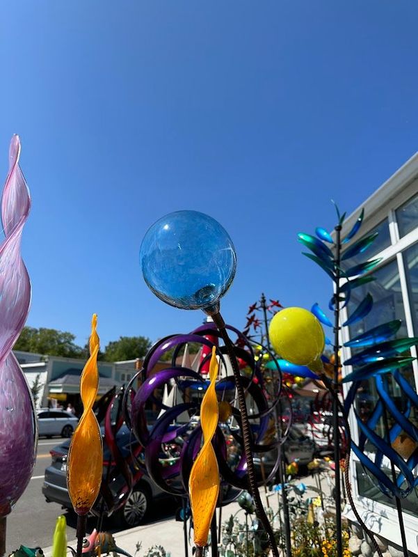 FINIAL ROUND - GARDEN GLASS SCULPTURE