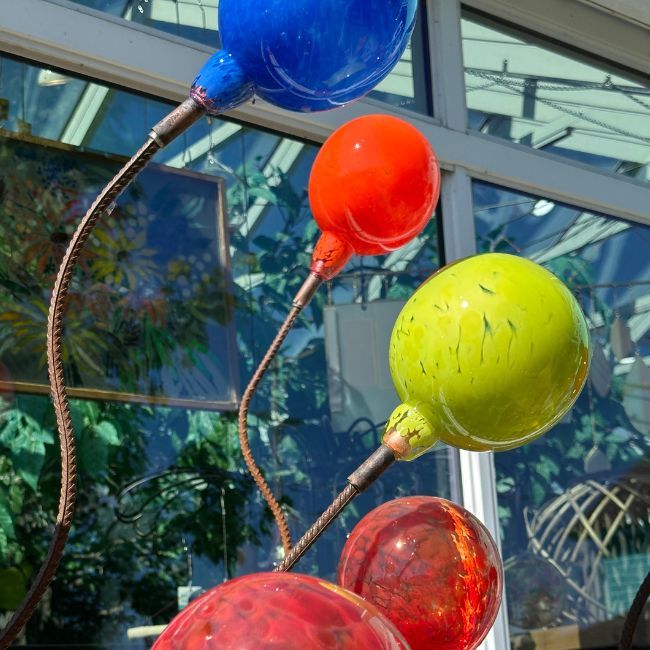 FINIAL ROUND - GARDEN GLASS SCULPTURE