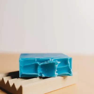 Natural Wood Soap Lift