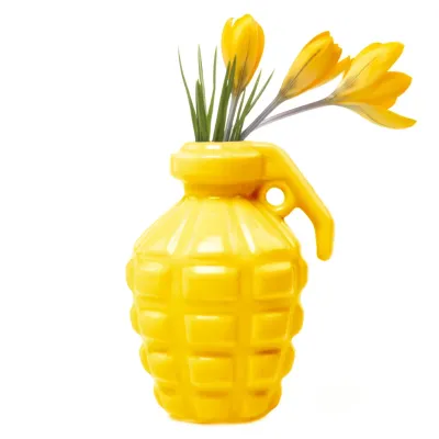 KAPOW VASE