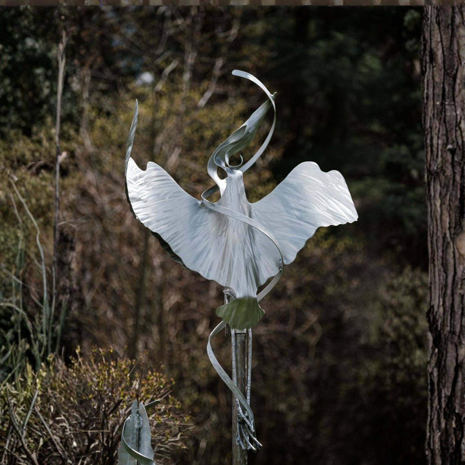 MEDIUM HERON WINDSCULPTURE STAINLESS STEEL &amp; ALUMINUM
