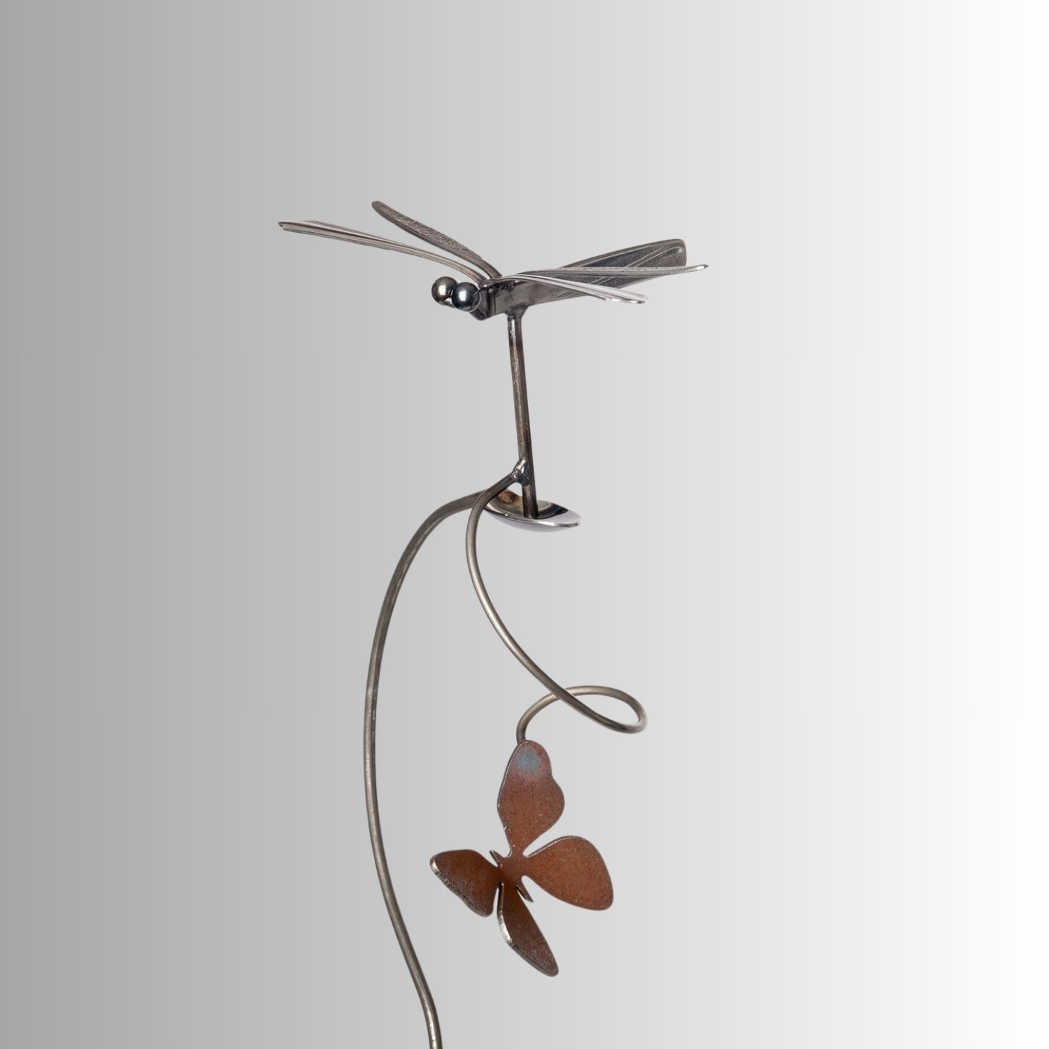 SINGLE DRAGONFLY WITH BUTTERFLY GARDEN STAKE