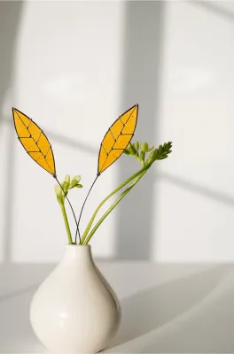 GLASS LEAF FLORA PLANT PICK - MARIGOLD ORANGE