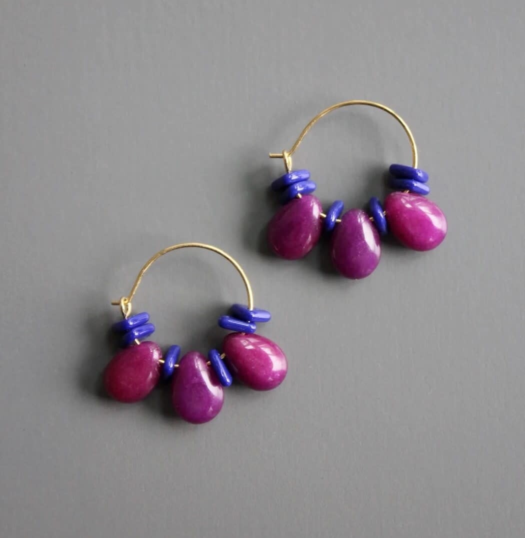 FUCHSIA AND NAVY BLUE SMALL HOOP EARRINGS EMIE04