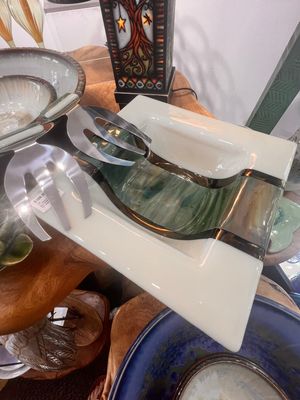 11" SALAD BOWL WITH SERVERS - HILL COUNTRY