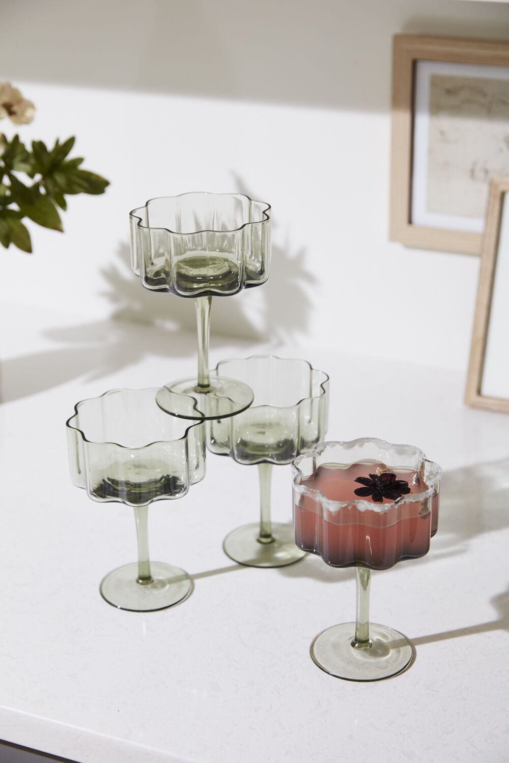 Floret Drinkware Coupe 3.75" x 5.75"