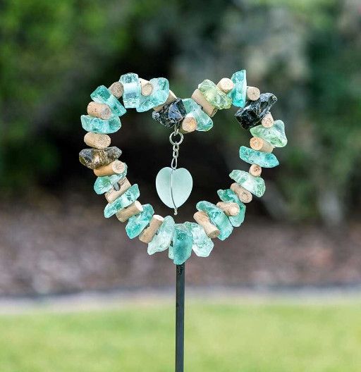 GLASS HEART GARDEN STAKE