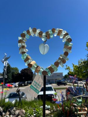 GLASS HEART GARDEN STAKE