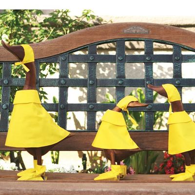 WOODEN RAIN DUCK BABY