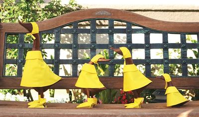 WOODEN RAIN DUCK BABY