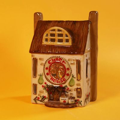 THE OLD CIDER CANDLE HOUSE