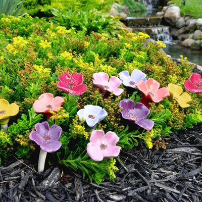 PETITE PEEK-A-BOO FLOWER -