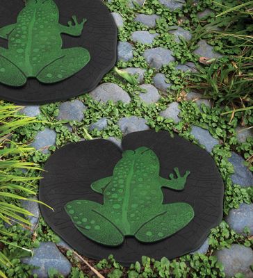 Rubber Stepping Stone - Frog on Lily Pad