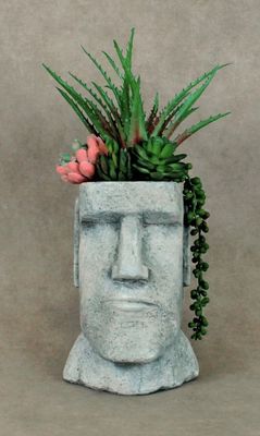 ISLAND HEAD PLANTER