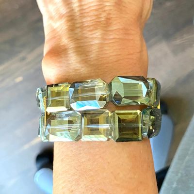 MULTI LAYER GREEN CRYSTAL CHUNKY BRACELET - GOLD PLATED