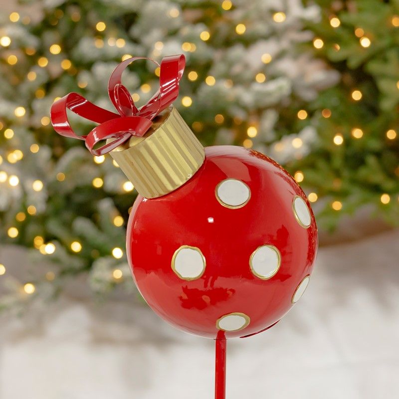 26" Tall Red &amp; White Polka Dot Christmas Ball Ornament Metal Garden Stake
