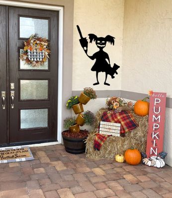 Metal Halloween Girl With Teddy Bear & Chainsaw, Wall Hanging Home & Yard Decor