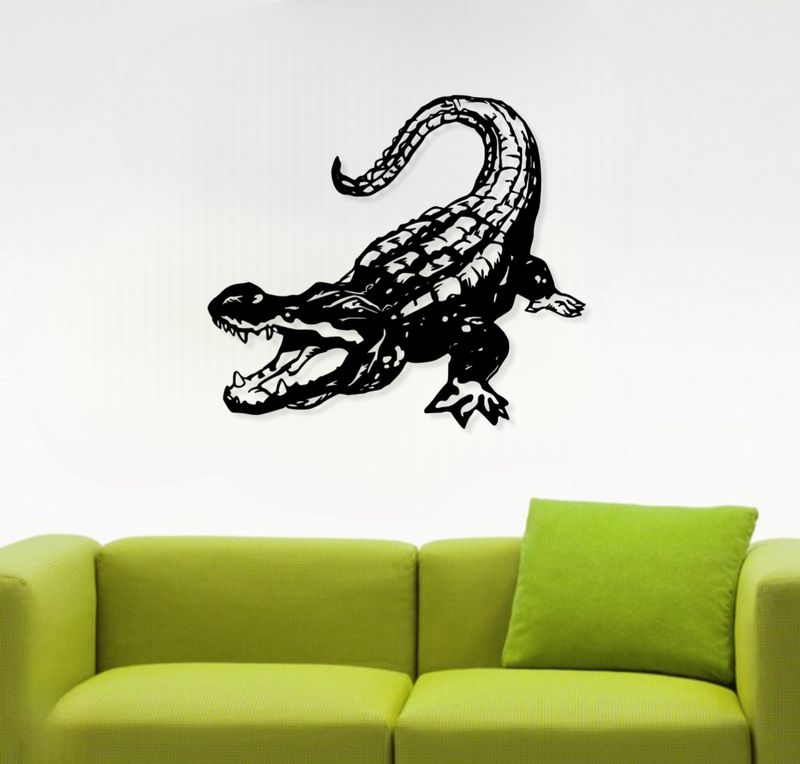 Metal Wall Hanging Alligator Decor, 20" x 20", BLK