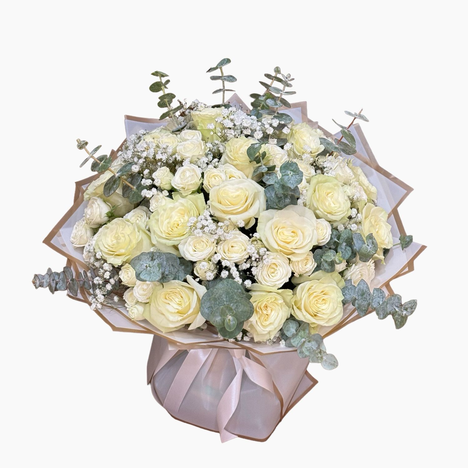 Bouquet of white Fragrant Roses