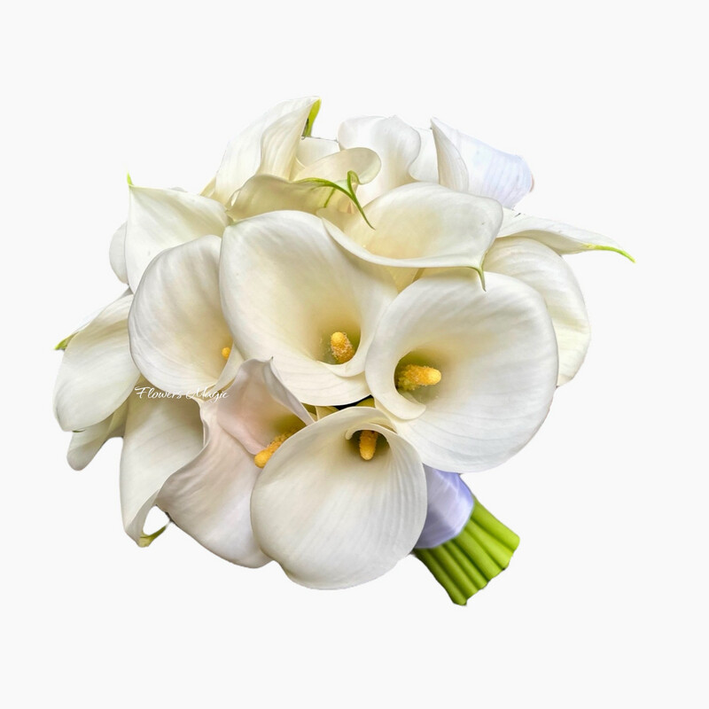 Bride's bouquet of white callas