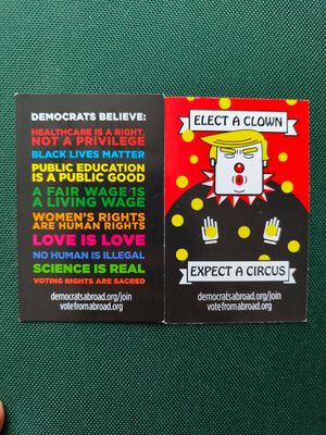 Democrtas Believe/Elect A Clown Bussiness Card (5)