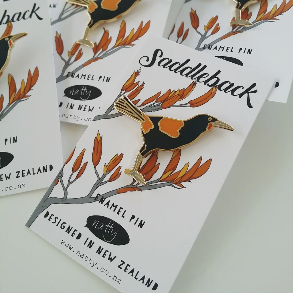 Enamel Pin-Tieke Saddleback