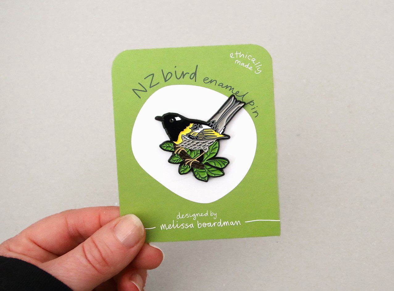 Enamel Pin- hihi/stitchbird