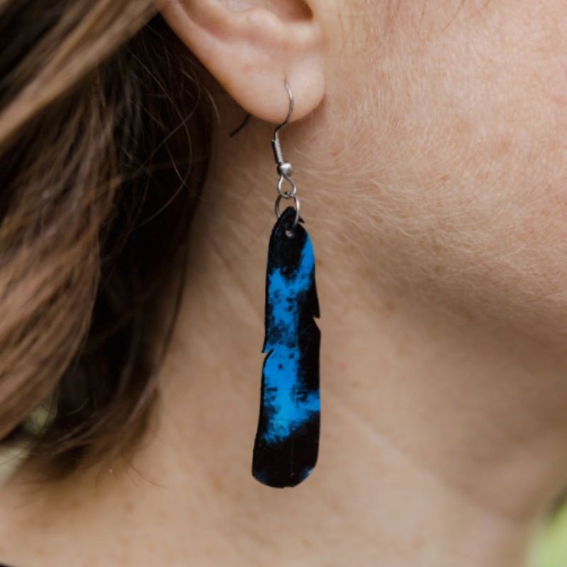 Earrings- Tūī Feathers