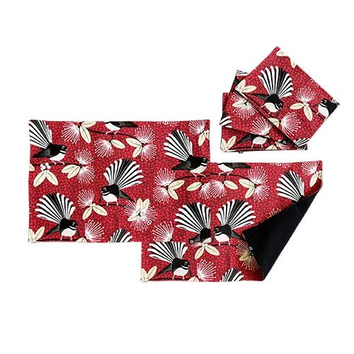 Placemats (Set of 4)- Pīwakawaka & Pōhutukawa