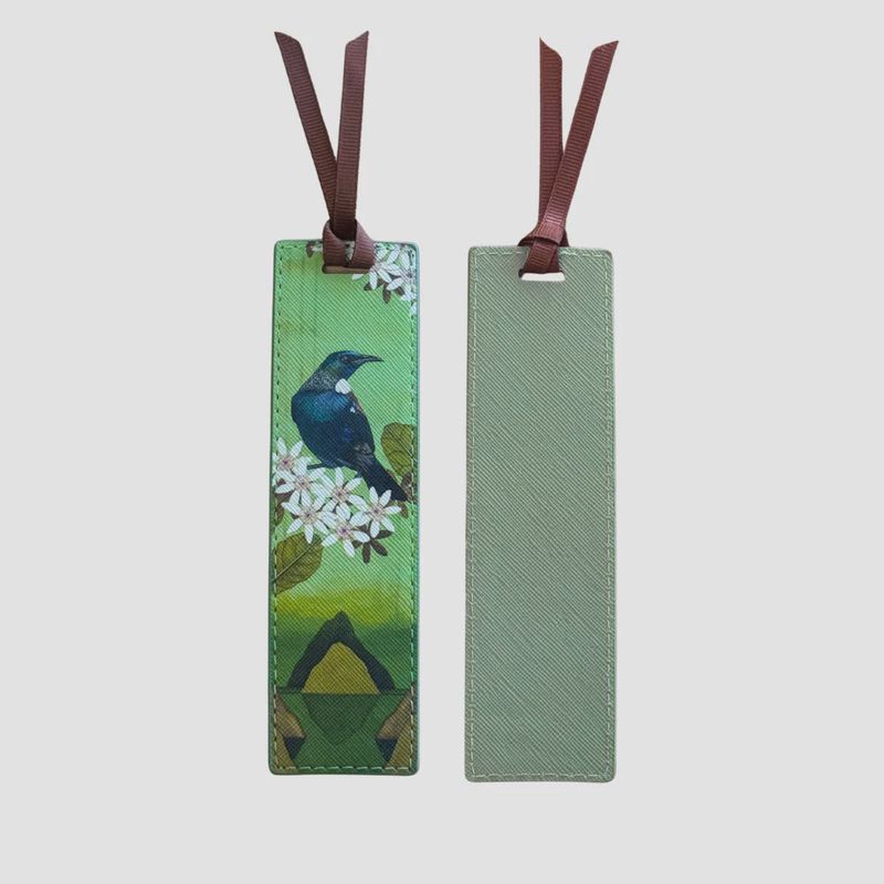 Bookmark- tūī in the sky