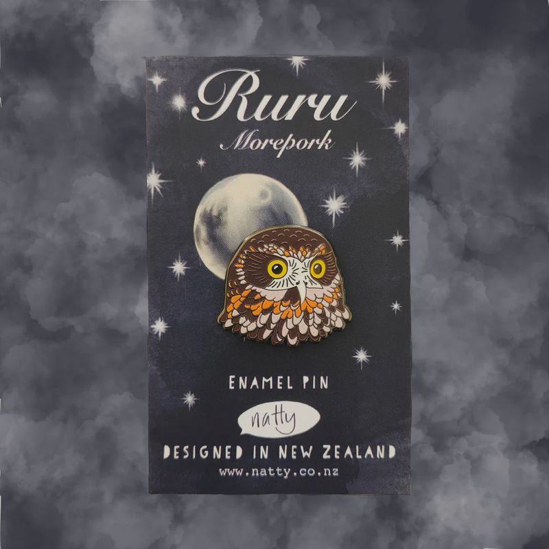 Enamel Pin- Ruru, glow in the dark