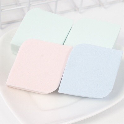 YIJIA Professional Sponge Puff 4pcs/pack
