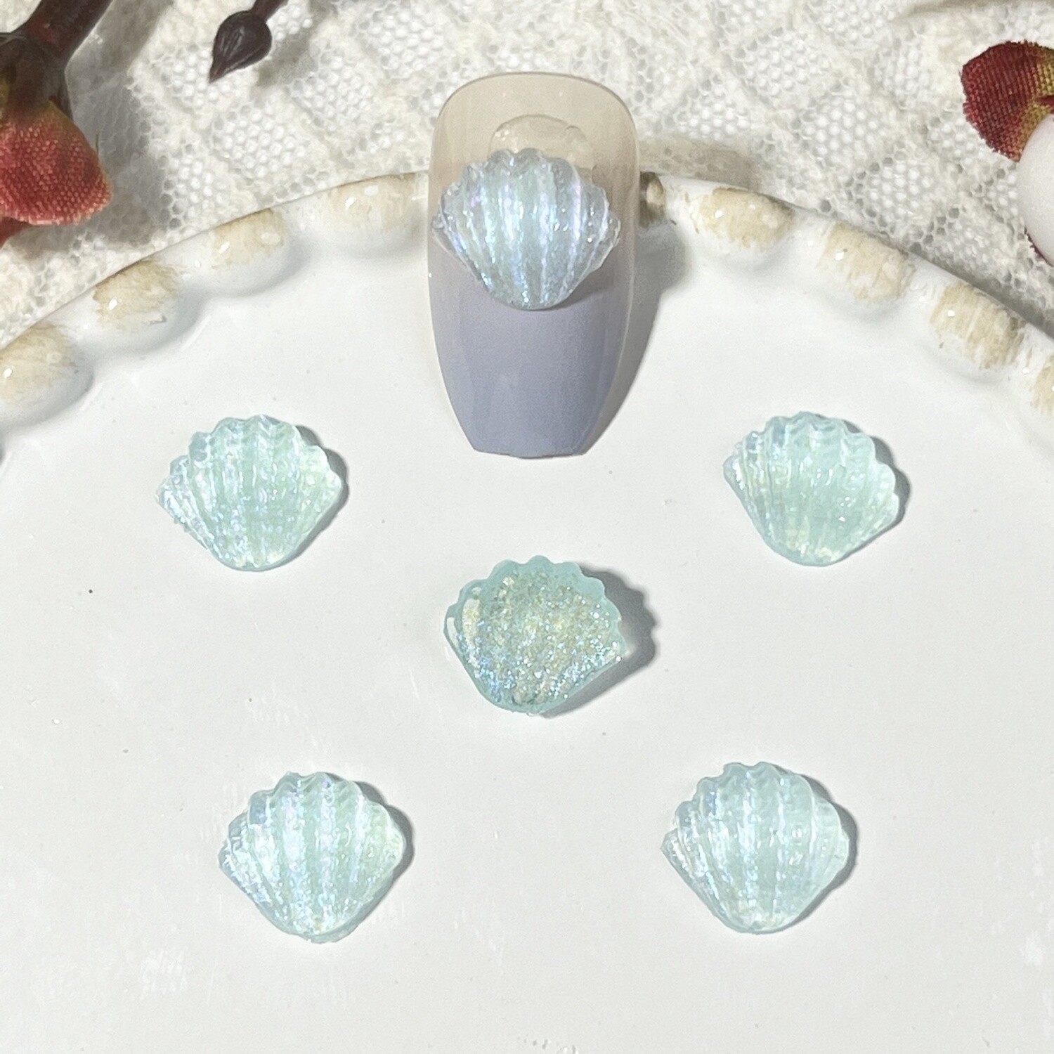 Luminous Shell Nail Charm (2pcs), color: Blue