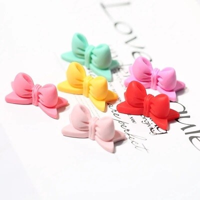 Bowtie Brush Holder