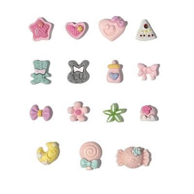 Assorted Baby Stuff Nail Charm (2pcs)