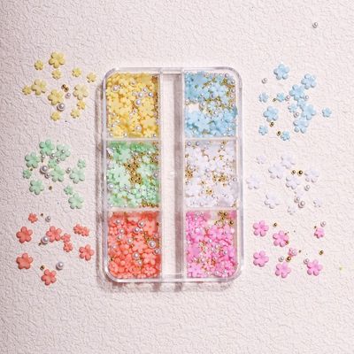 Flower Rhinestone (6 Grids Box ) - A